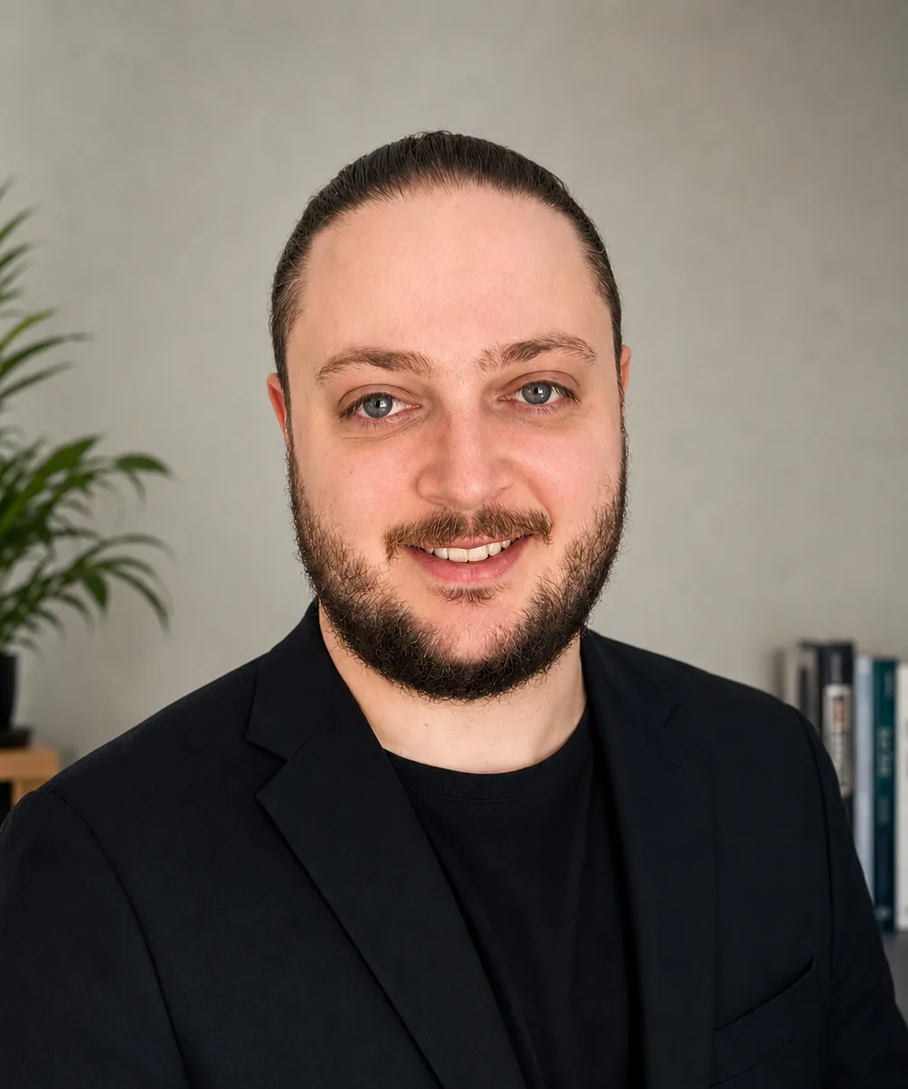 Alex, IT recruiter and CPRW-certified resume writer